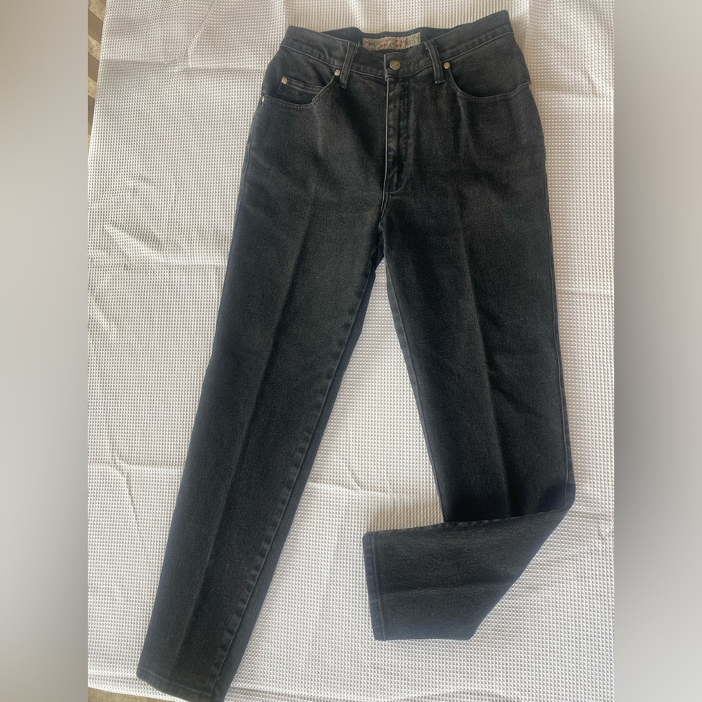 Vintage Levi’s 900 series         Women’s Jeans size 13         Black Stonewash